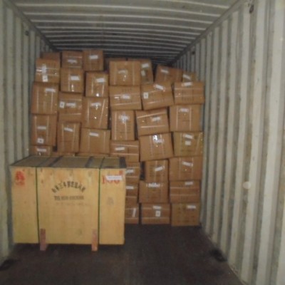 Затарка сборного контейнера на складе консолидации в Шанхае, 1х40'HQ, LCL 1809