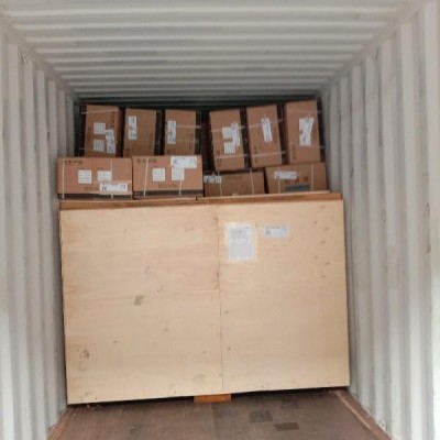 Затарка сборного контейнера на складе консолидации в Шанхае, 1х40'HQ, LCL 2004