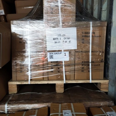 Затарка сборного контейнера на складе консолидации в Шанхае, 1х40'HQ, LCL 2108