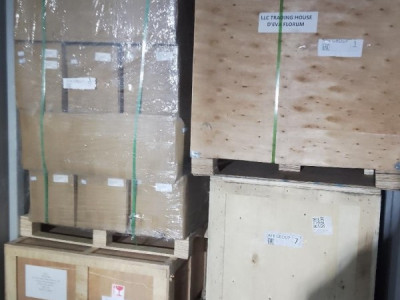 Затарка сборного контейнера на складе консолидации в Шанхае, 1х40'HQ, LCL 2210