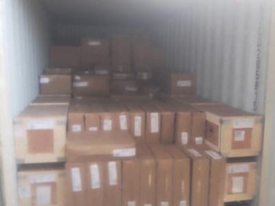 Затарка сборного контейнера на складе консолидации в Шанхае, 1х20', LCL 2307