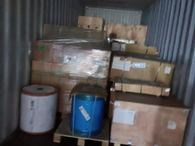 Затарка сборного контейнера на складе консолидации в Шанхае, 1х40'HQ, LCL 2310
