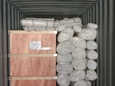 Затарка сборного контейнера на складе консолидации в Шанхае, 1х40'HQ, LCL 2001