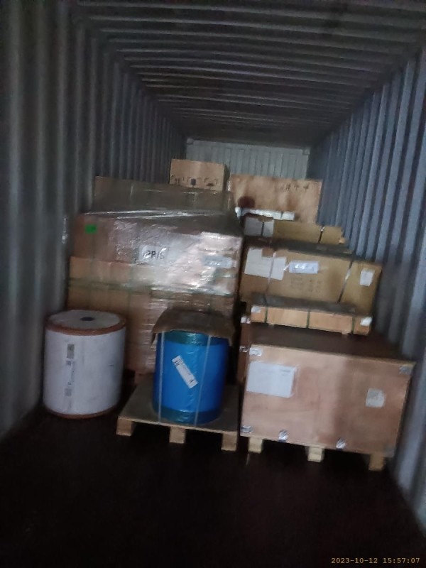 Затарка сборного контейнера на складе консолидации в Шанхае, 1х40'HQ, LCL 2310